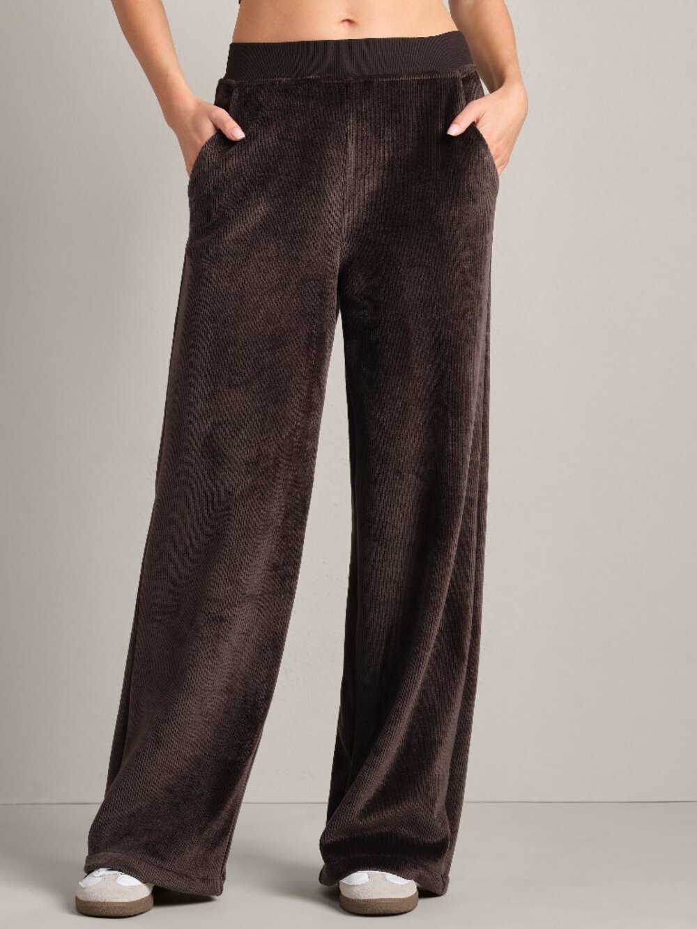 Rhone Plush Sweatpant